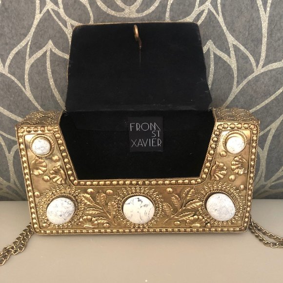 St. Xavier Purse - BRAND NEW - Picture 3 of 4